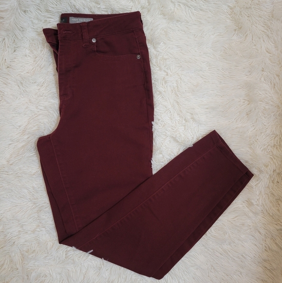 Aeropostale Maroon Burgundy Women High waisted Skinny Jegging size 10 regular - Picture 1 of 6
